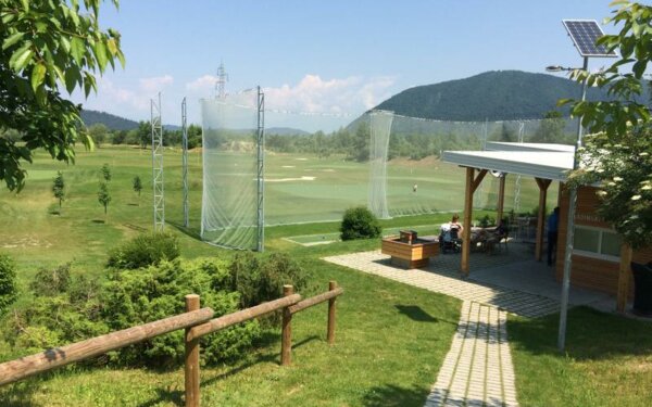 MLADINSKI GOLF CENTER STANEŽIČE