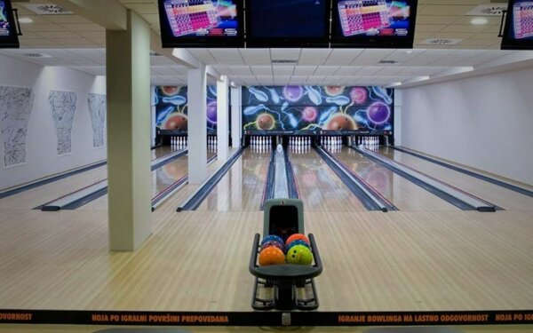 Bowling Spider